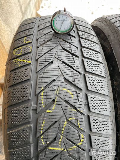 Vredestein Wintrac Xtreme S 235/60 R17