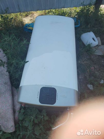 Водонагреватель ariston 80