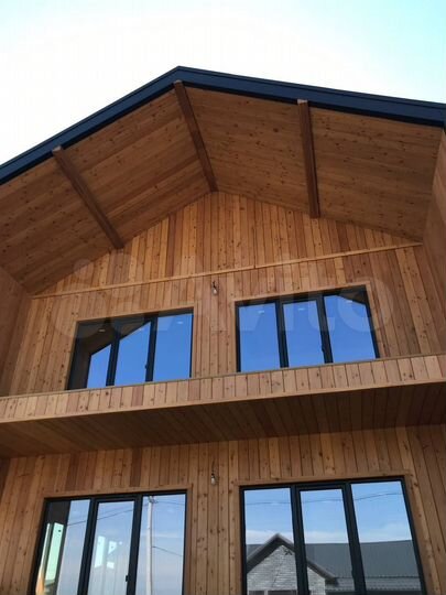 Коттедж 160 м² на участке 8 сот.