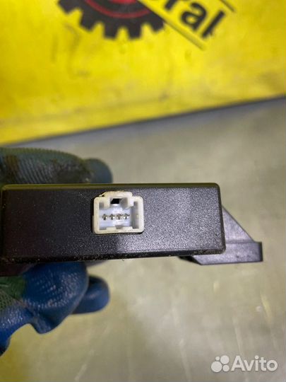 Блок положения кузова Nissan Patrol Y62 Y62 5.6