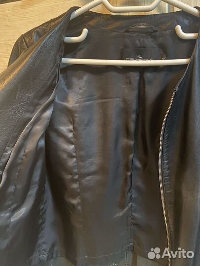 Куртка кожаная женская М