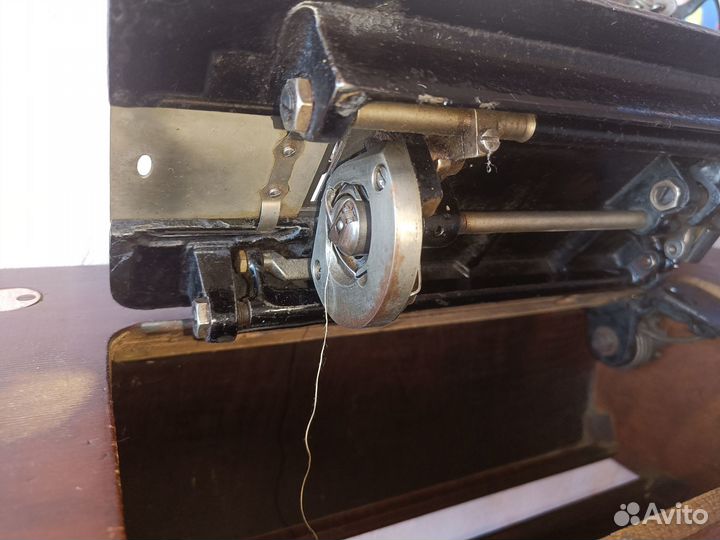 Швейная машина Госшвеймашина ножной прив.на ремонт