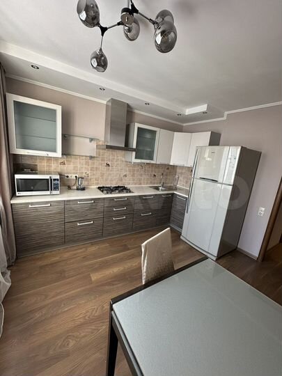 2-к. квартира, 48 м², 8/10 эт.