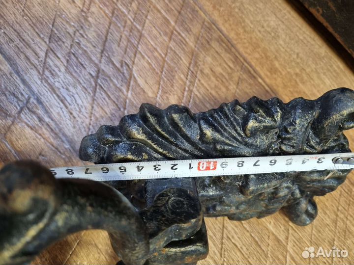 Дверная ручка-Стучалка. Чугун. Достаточно больша