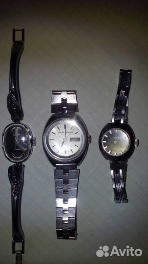 Часы разные продам