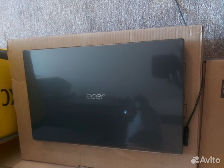 Acer v3-551g AMD A10(i7) /12гб/ssd+hdd/ 2гб видео
