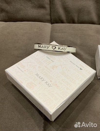 Браслет Mary Kay