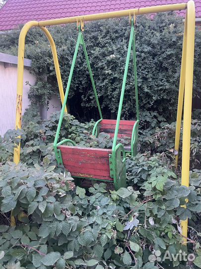 Качель уличная