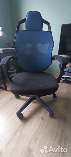 Компьютерное кресло Knight