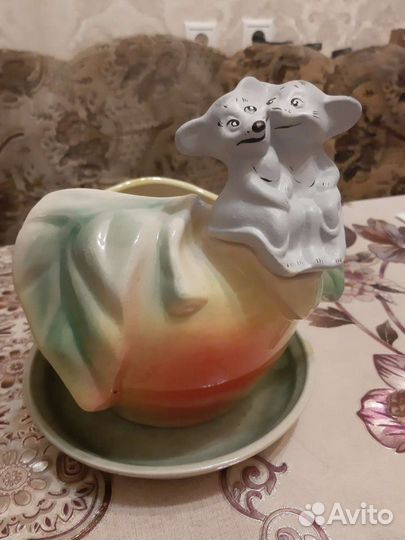 Цветочные горшки