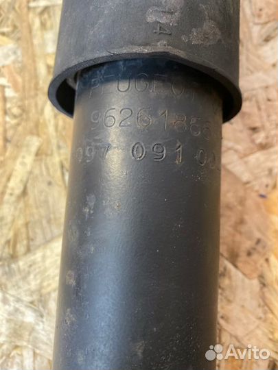 Амортизатор подвески задний Peugeot 406 седан