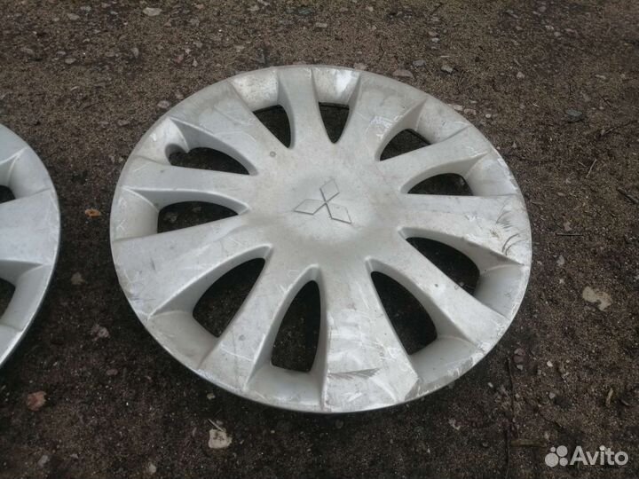 Колпаки на mitsubishi lancer 9