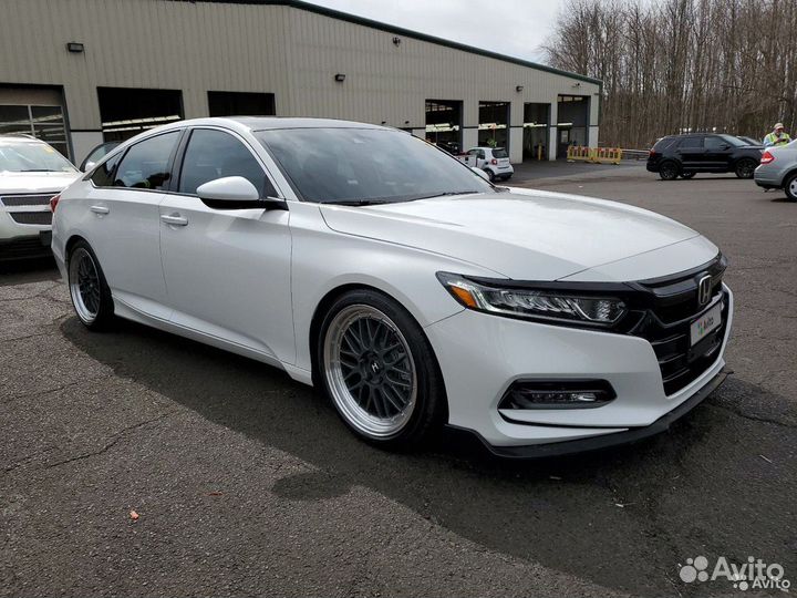 В разборе Honda Accord X 2019 год