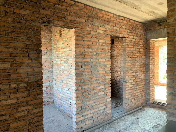 Дом 180 м² на участке 12 сот.