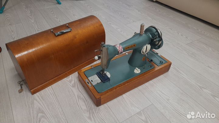 Швейная машинка бу