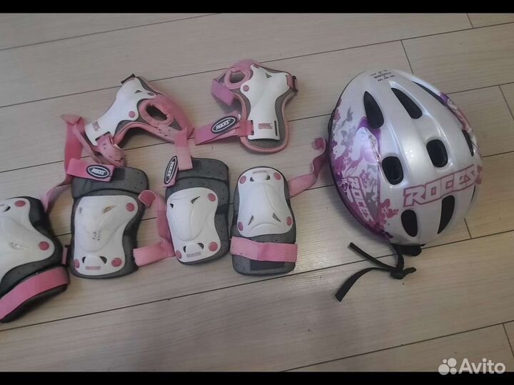 Ролики с защитой и шлемом