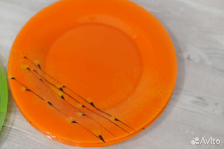 Тарелки