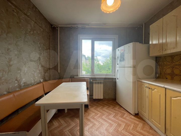 2-к. квартира, 51 м², 3/5 эт.