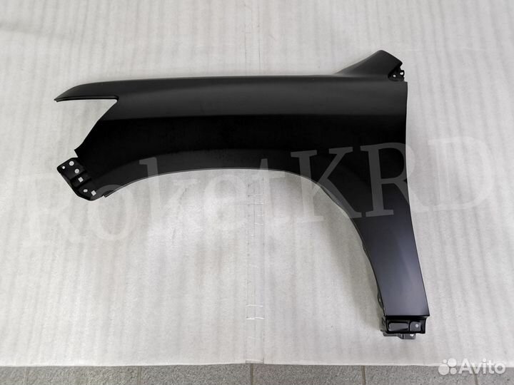 Крыло левое Toyota Land Cruiser 200 2016+ Новое