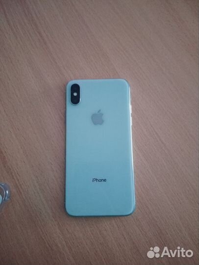 iPhone X, 64 ГБ
