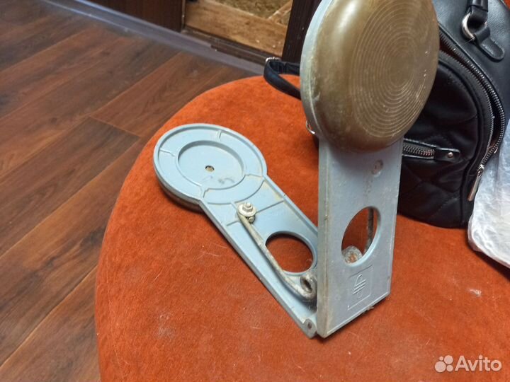 Тренажёр для бёдер