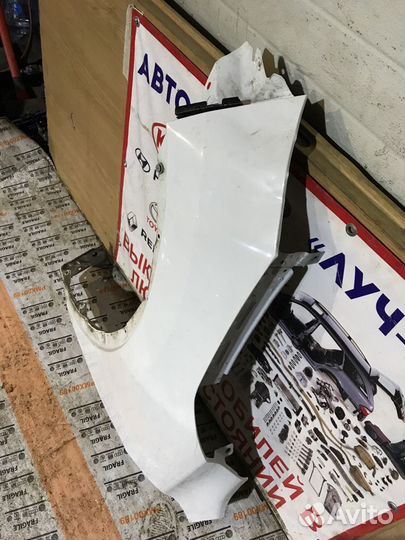 Nissan Qashqai j11 крыло Левое