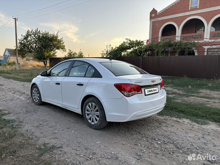 Chevrolet Cruze 1.6 МТ, 2014, 200 000 км