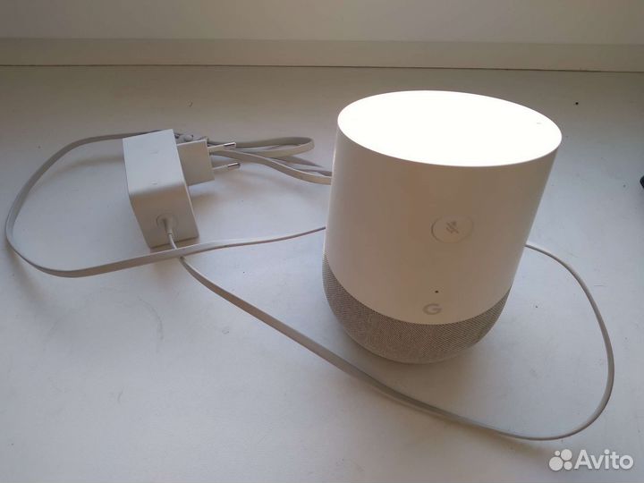 Умная колонка google