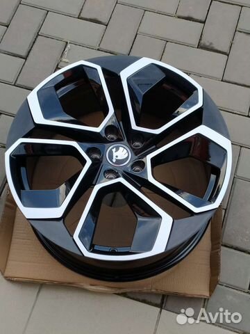 R19/5/112 VRS Skoda Octavia, Kodiak, Superb, VW