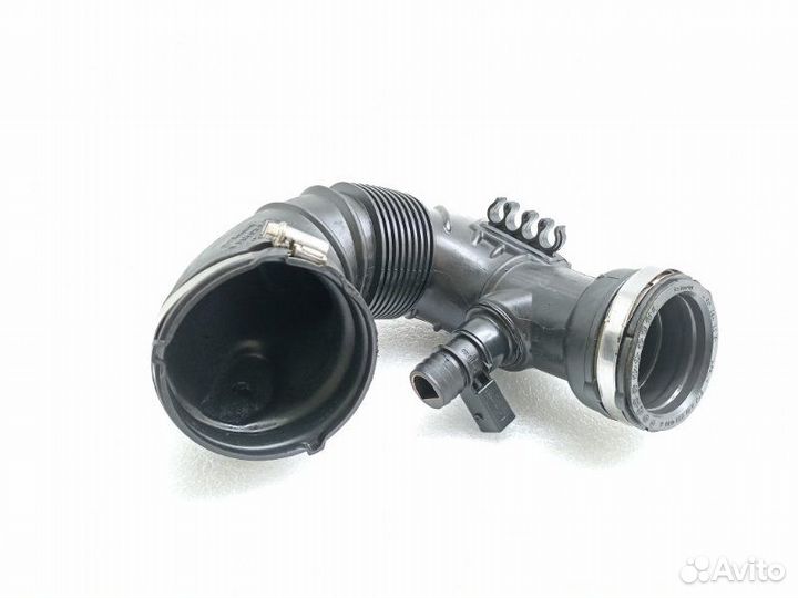 Патрубок воздушного фильтра Mercedes-Benz