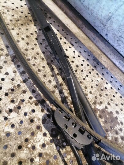 Поводок стеклоочистителя Mitsubishi Lancer 10