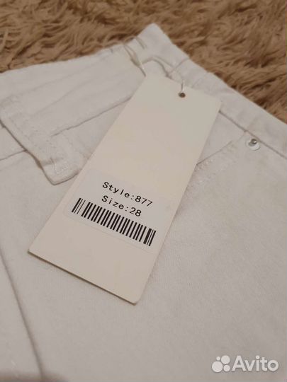 Джинсы белые стренч 42р новые