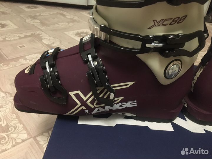 Горнолыжные ботинки lange xc80w