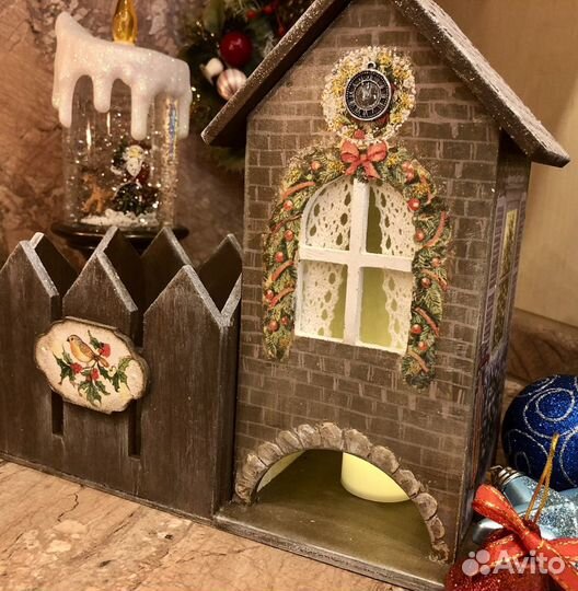 Новогодний Чайный домик с заборчиком для угощения