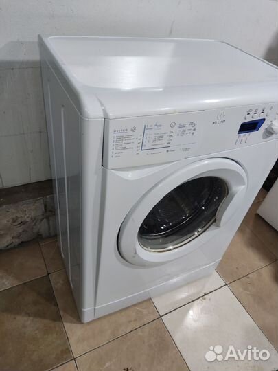 Стиральная машина indesit