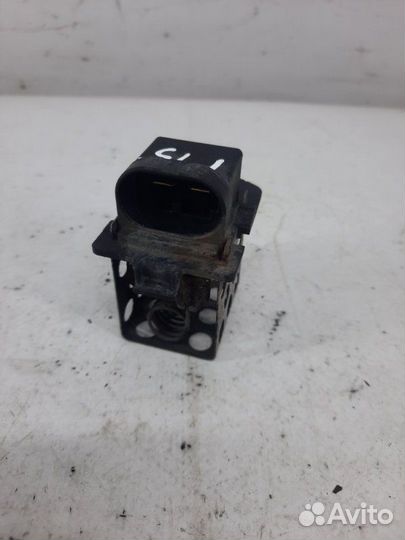 Сопротивление вентилятора охлаждения Nissan Note