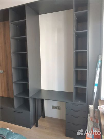 Кухня под потолок