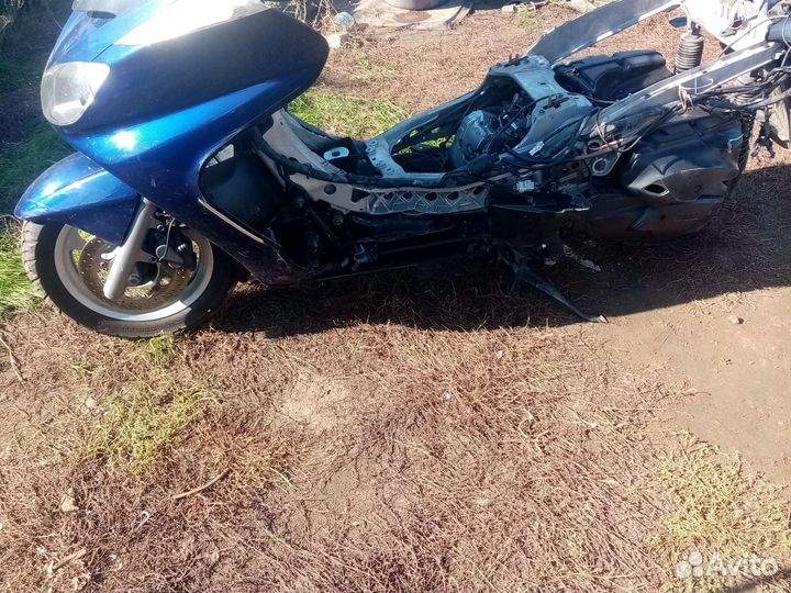 Продается макси-скутер