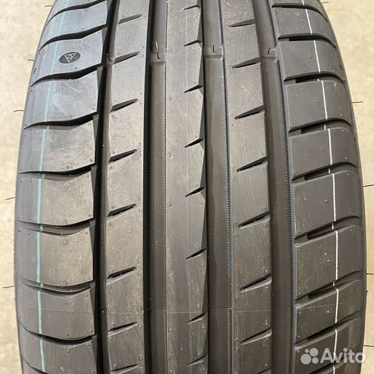 Triangle EffeXSport TH202 225/40 R18 92