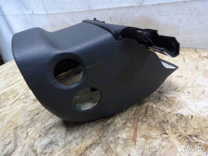 Кожух рулевой колонки VW Jetta 2006-2011