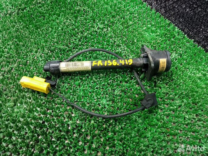 Пиропатрон капота передний правый Mercedes-Benz GL