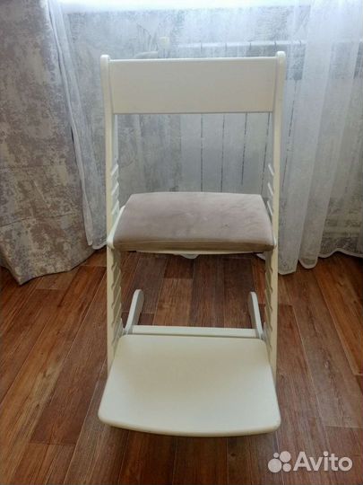 Детский растущий стул