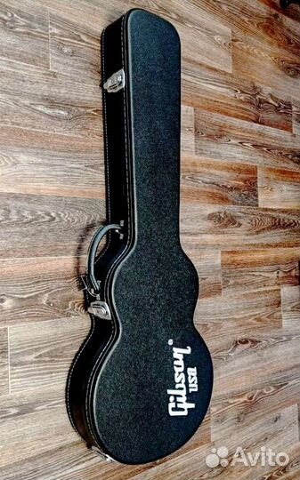 Жесткий кейс для электрогитары Les Paul