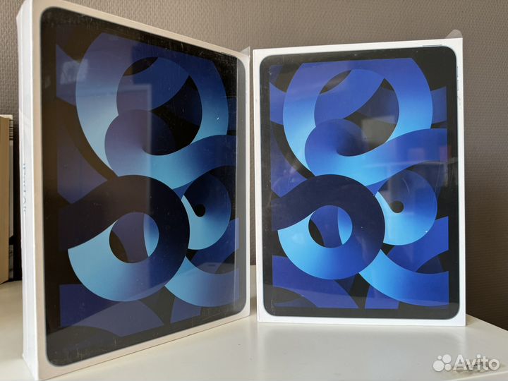 iPad air 5 (wifi) 64gb blue