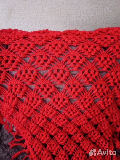 Косынка вязаная