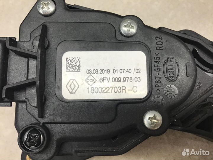 Педаль газа Nissan Terrano III (D10) 2014