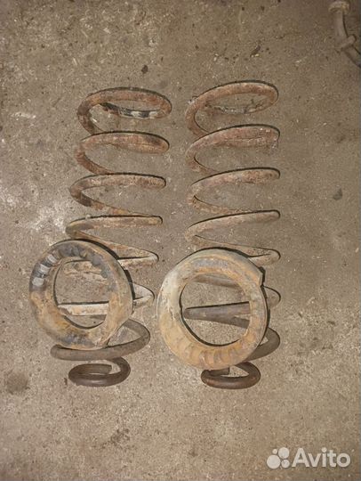 Задние пружины volkswagen golf 3 vento