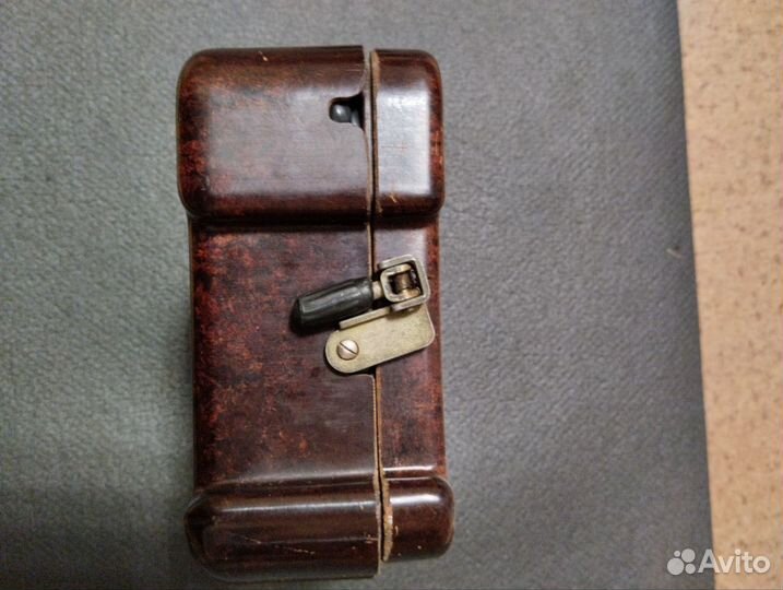 Старинный телефон та-57