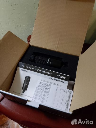 Микрофон audio technica AT 2020