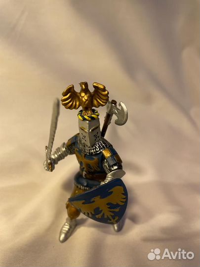 Модель пешего рыцаря